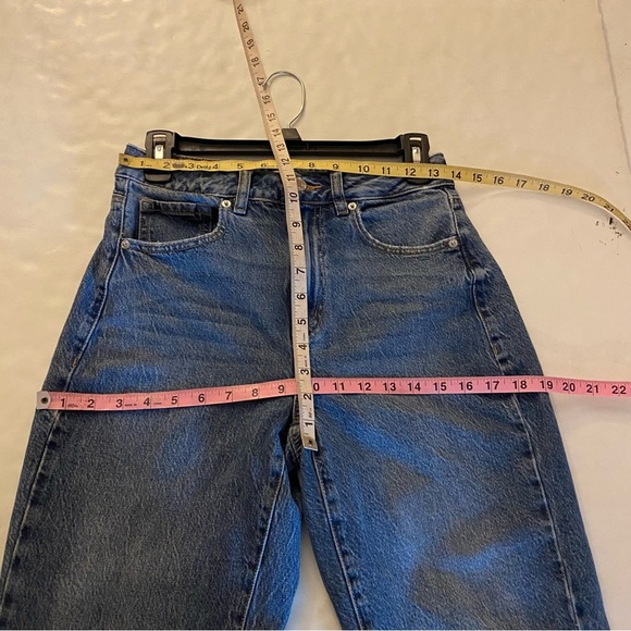 Dynamite Claudia Jeans Womens Size 26 XS Medium Blue High Rise Mom Jean Denim - Picture 6 of 9